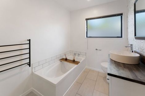 Photo of property in 8 Squire Way, Richmond, 7020