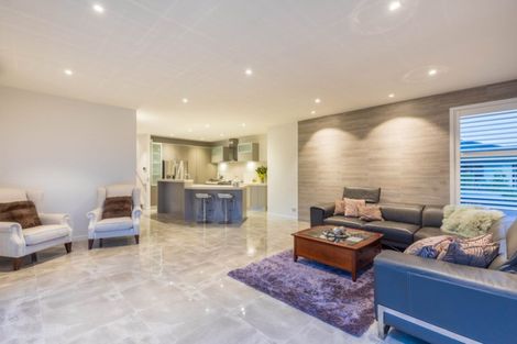 Photo of property in 7 Imperial Place, Flat Bush, Auckland, 2019