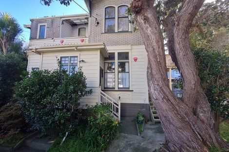 Photo of property in 17 Portland Crescent, Thorndon, Wellington, 6011