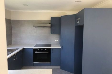Photo of property in 2/143 Ash Street, Avondale, Auckland, 1026