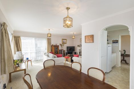 Photo of property in 23 Rangitira Avenue, Palmerston North, 4414