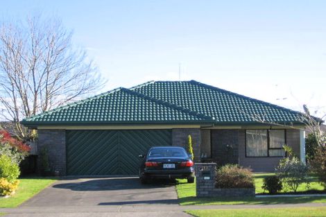 Photo of property in 77 Sandwich Road, St Andrews, Hamilton, 3200