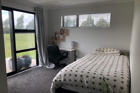 Photo of property in 34 Admiral Road, Gladstone, Masterton, 5883