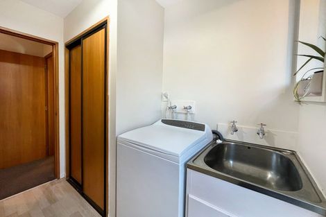 Photo of property in 2/53 Mcfaddens Road, St Albans, Christchurch, 8052