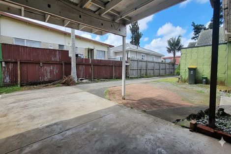 Photo of property in 2/15 Wentworth Avenue, Papatoetoe, Auckland, 2025