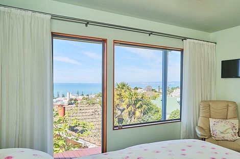 Photo of property in 18a Harvey Road, Bluff Hill, Napier, 4110