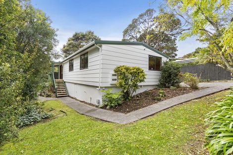 Photo of property in 22 Randal Place, Bayview, Auckland, 0629