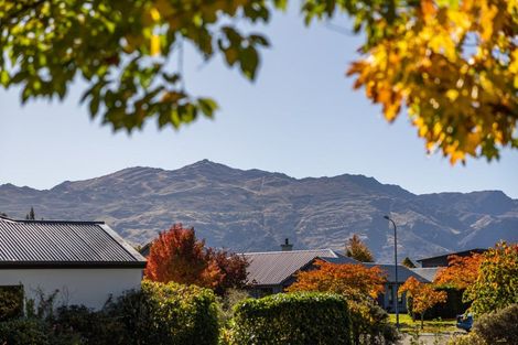 Photo of property in 5 Gretton Way, Lower Shotover, Queenstown, 9371