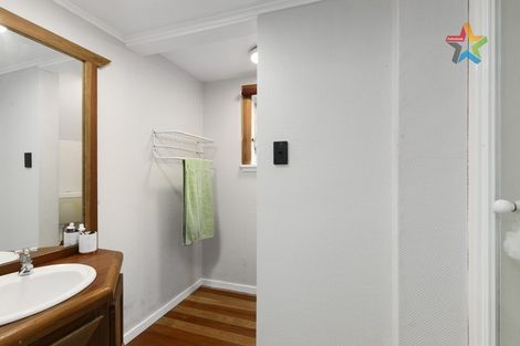 Photo of property in 83 Kamahi Street, Stokes Valley, Lower Hutt, 5019