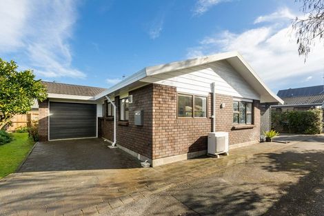 Photo of property in 16a Clare Street, Cambridge, 3434