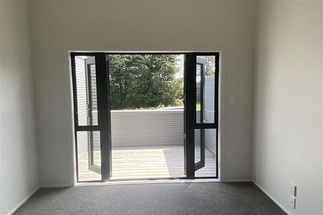 Photo of property in 20a/30 Westward Ho, Glen Eden, Auckland, 0602