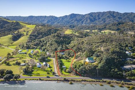 Photo of property in 2130 Long Bay Road, Coromandel, 3581