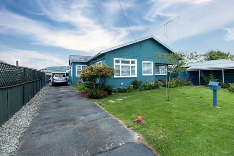 Photo of property in 1 Maude Street, Waimate, 7924