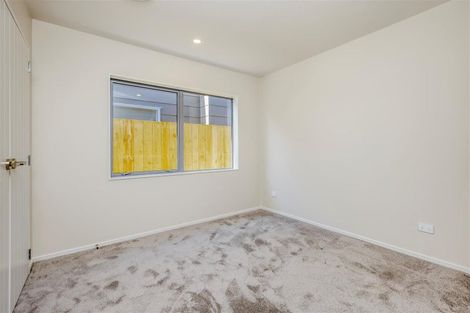 Photo of property in 12 Fredrick Hanson Road, Papakura, 2110