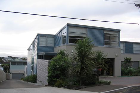 Photo of property in 36 Mantell Street, Seatoun, Wellington, 6022