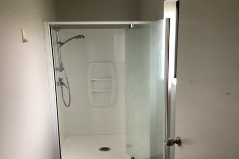 Photo of property in 18 Avonhead Road, Avonhead, Christchurch, 8042