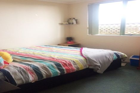 Photo of property in 4 Frederick Reece Drive, The Gardens, Auckland, 2105