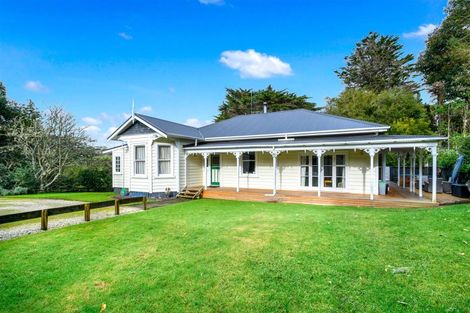 Photo of property in 17 Mudgeways Road, Massey, Auckland, 0614