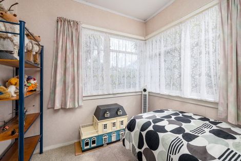 Photo of property in 28 Leonard Street, Waimate, 7924