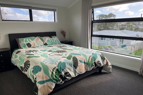 Photo of property in 1/44 Sunnynook Road, Sunnynook, Auckland, 0620