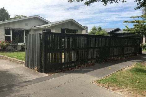 Photo of property in 8 Westmont Street, Ilam, Christchurch, 8041