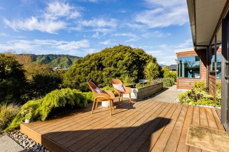 Photo of property in 3 Te Heke Place, Waikanae, 5036