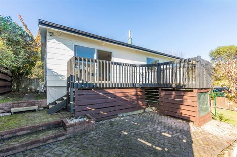 Photo of property in 74 Eskdale Road, Papakowhai, Porirua, 5024
