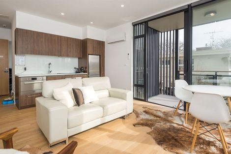 Photo of property in 1/50 Kilmore Street, Christchurch Central, Christchurch, 8013