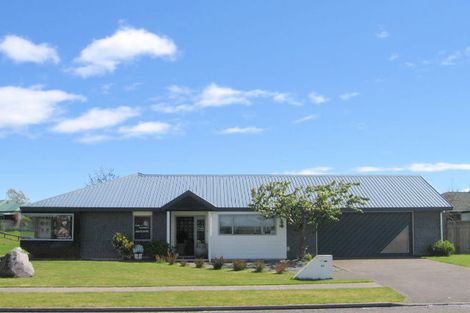 Photo of property in 68 Acacia Bay Road, Nukuhau, Taupo, 3330