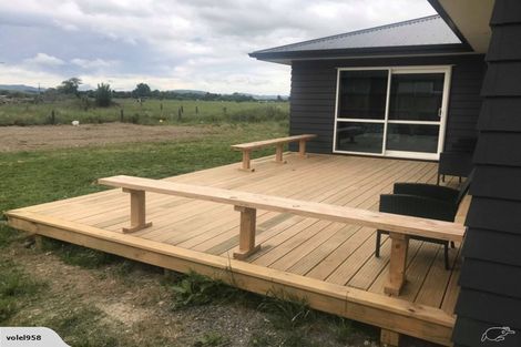 Photo of property in 38 Feist Street, Carterton, 5713