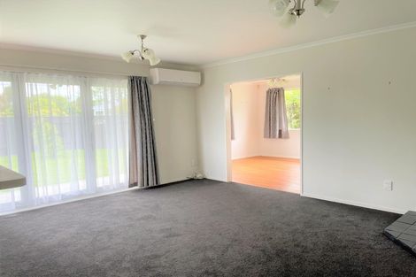 Photo of property in 25 Dorset Crescent, Hokowhitu, Palmerston North, 4410