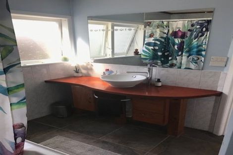 Photo of property in 23 Lanigan Street, Birkdale, Auckland, 0626