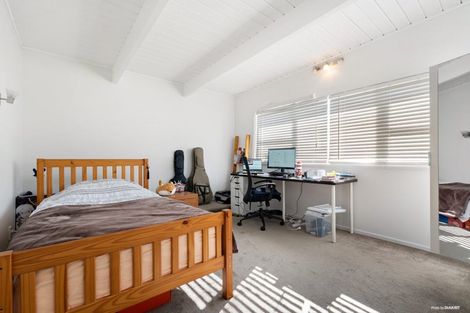 Photo of property in 156 Bleakhouse Road, Mellons Bay, Auckland, 2014