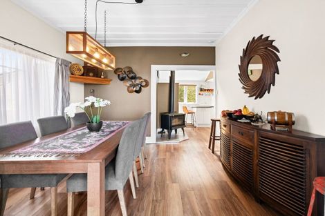 Photo of property in 3 Lucy Road, Bluff Hill, Napier, 4110