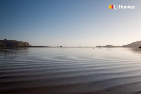 Photo of property in 28 Otakou Golf Course Road, Otakou, Dunedin, 9077