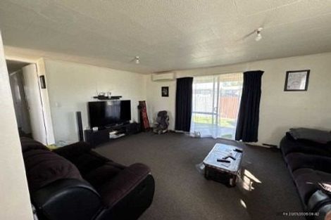 Photo of property in 353 Flaxmere Avenue, Flaxmere, Hastings, 4120