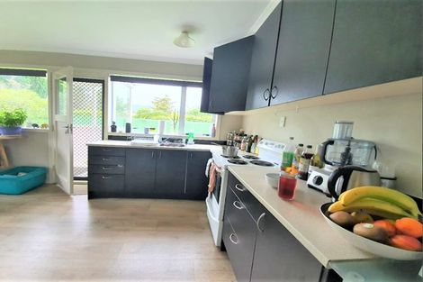 Photo of property in 5a Rosebank Avenue, Avalon, Lower Hutt, 5011