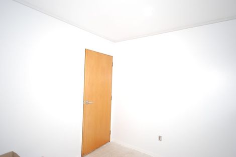 Photo of property in 52 Rosewarne Crescent, Glendene, Auckland, 0602