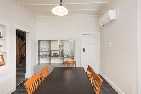 Photo of property in 53 Limbrick Street, Terrace End, Palmerston North, 4410