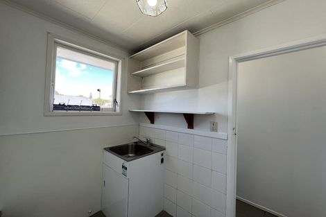 Photo of property in 49 Gossamer Drive, Pakuranga Heights, Auckland, 2010