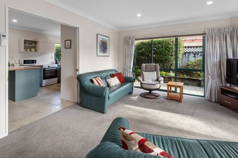 Photo of property in 6 Markson Avenue, Onerahi, Whangarei, 0110