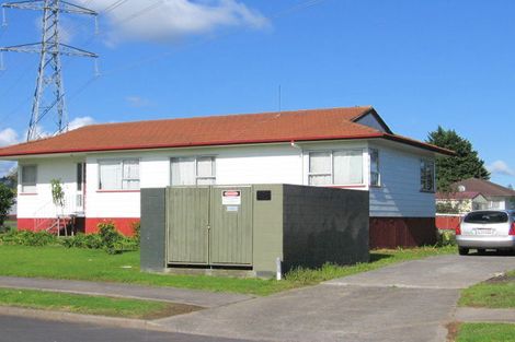 Photo of property in 2 Palermo Place, Clover Park, Auckland, 2023