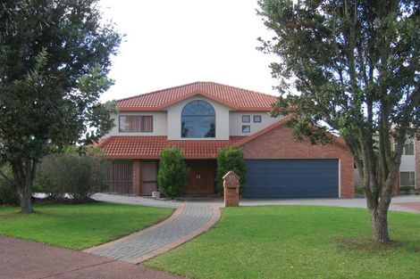 Photo of property in 19 Connemara Court, West Harbour, Auckland, 0618