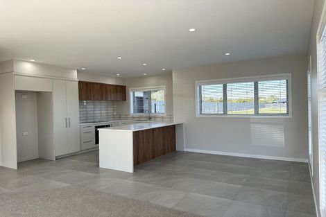 Photo of property in 10 George Yee Place, Taradale, Napier, 4112