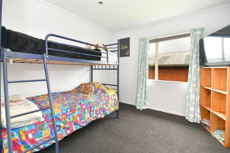 Photo of property in 1/55c Springs Road, Parakai, 0830