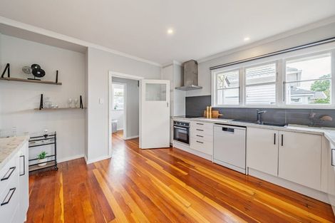 Photo of property in 2a Stephen Street, Trentham, Upper Hutt, 5018