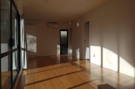 Photo of property in 4 Kowai Grove, Omokoroa, 3114