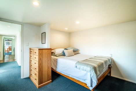 Photo of property in 1/38a Norwood Road, Bayswater, Auckland, 0622