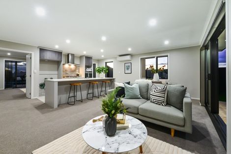 Photo of property in 32 Isobel Hodgson Drive, Cambridge, 3434