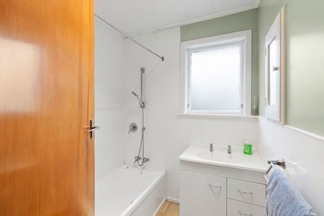 Photo of property in 2 Cook Street, Levin, 5510